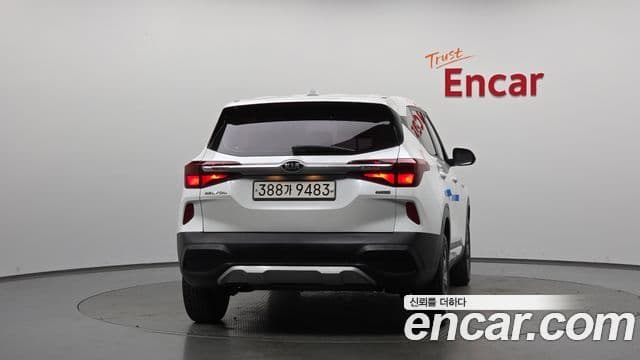 Kia Seltos Trendy, 2021 4