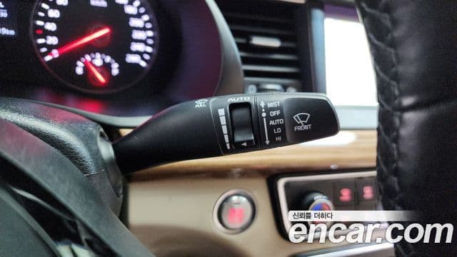 Kia All New K7 Prestige, 2016 15