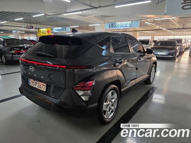 Hyundai Kona гибрид (SX2) Modern, 2023 4