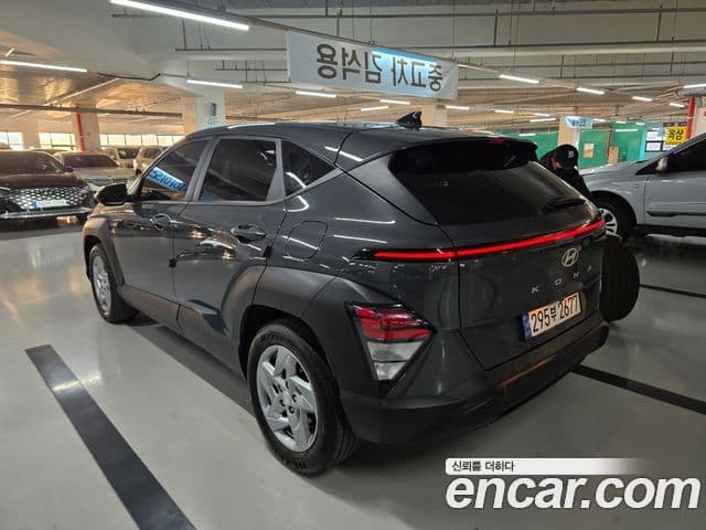 Hyundai Kona гибрид (SX2) Modern, 2023 6