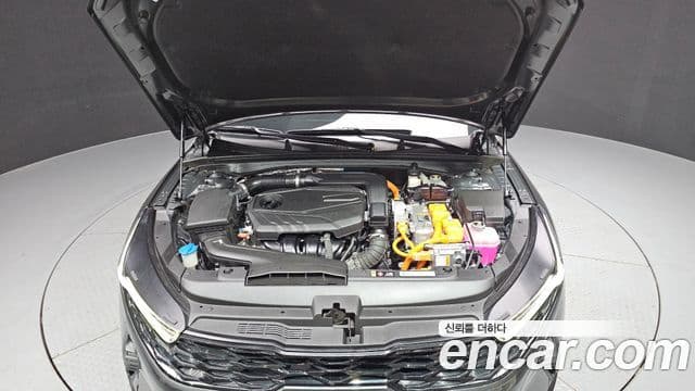 Kia K5 гибрид 3세대 Prestige, 2023 6