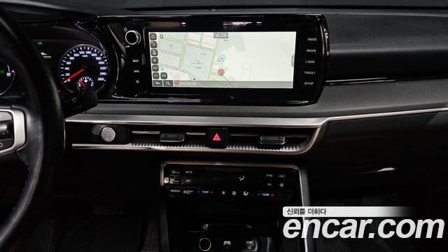 Kia K5 гибрид 3세대 Prestige, 2023 15