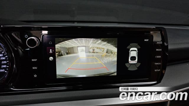 Kia K5 гибрид 3세대 Prestige, 2023 16