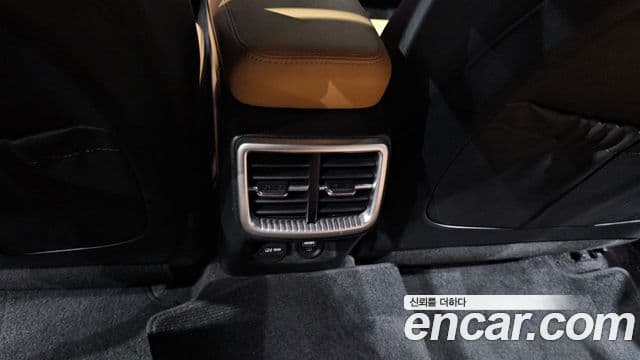 Kia K5 гибрид 3세대 Prestige, 2023 20