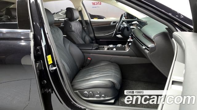 Genesis G80 (RG3) бензин 2.5 турбо AWD, 2025 11