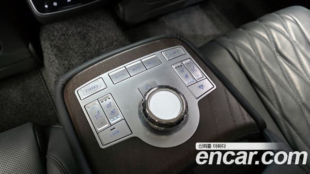 Genesis G80 (RG3) бензин 2.5 турбо AWD, 2025 19