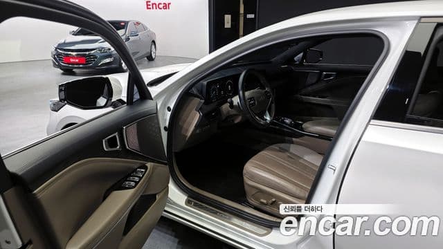 Kia K8 гибрид Noblesse, 2022 10