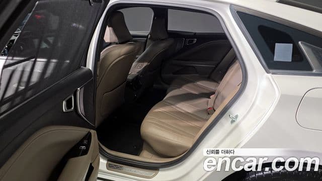 Kia K8 гибрид Noblesse, 2022 11