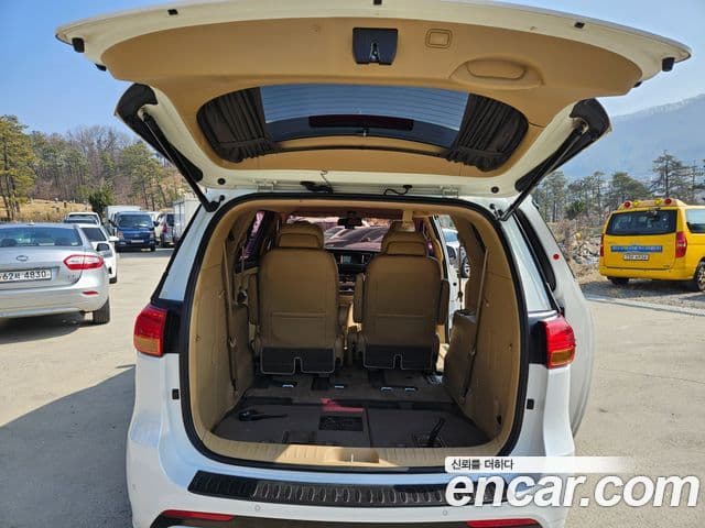 Kia All New Carnival President, 2018 11