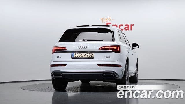 Audi Q5 (FY) Premium, 2022 4