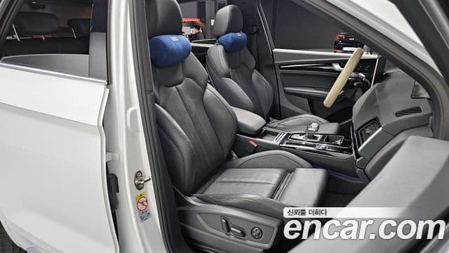 Audi Q5 (FY) Premium, 2022 10