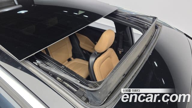 Lincoln Corsair 2.0 Reserve AWD, 2021 19