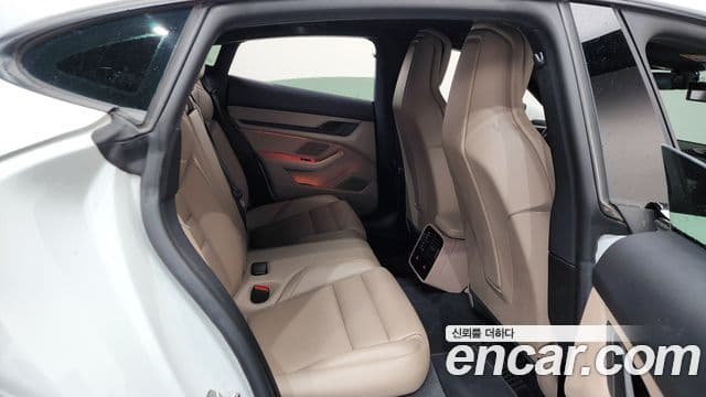 Porsche 타이칸 базовый, 2022 12