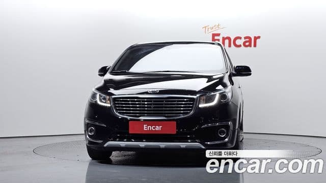 Kia All New Carnival Noblesse, 2015 3