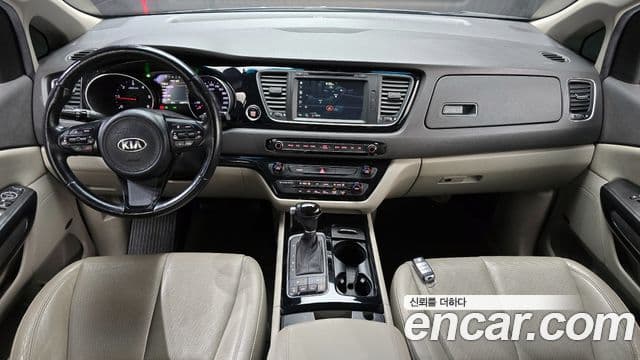 Kia All New Carnival Noblesse, 2015 7