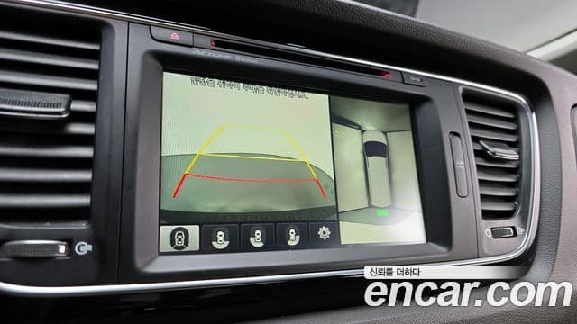 Kia All New Carnival Noblesse, 2015 15