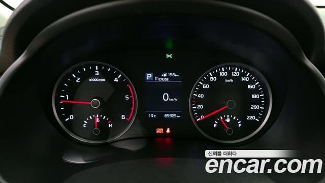 Kia Stonic Trendy, 2018 8