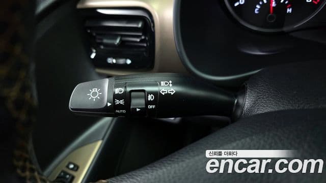 Kia Stonic Trendy, 2018 18