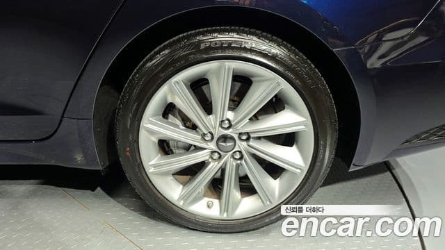 Genesis The / новый New G70, 2024 все фото