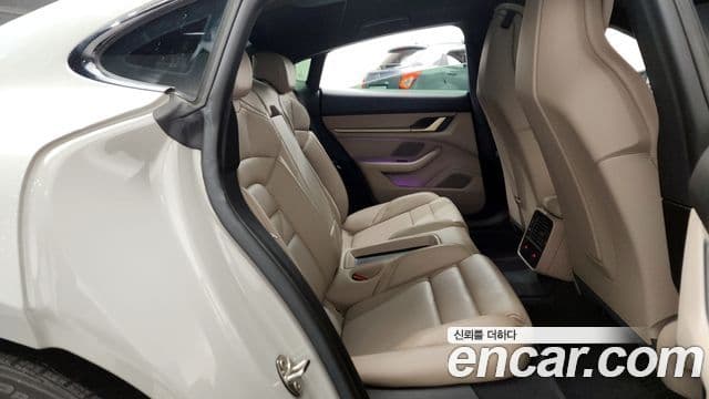 Porsche 타이칸 базовый, 2022 12