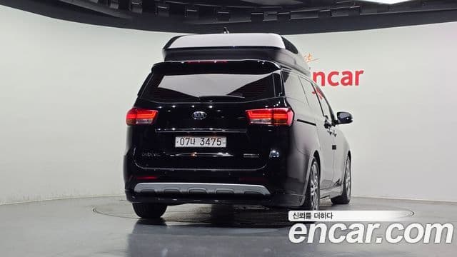 Kia All New Carnival Noblesse, 2018 4