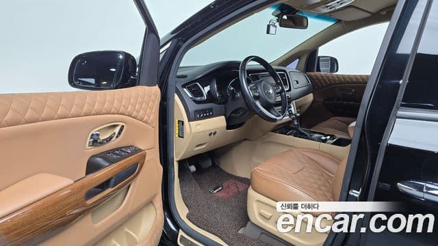 Kia All New Carnival Noblesse, 2018 10