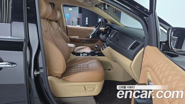 Kia All New Carnival Noblesse, 2018 11