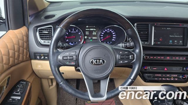 Kia All New Carnival Noblesse, 2018 13