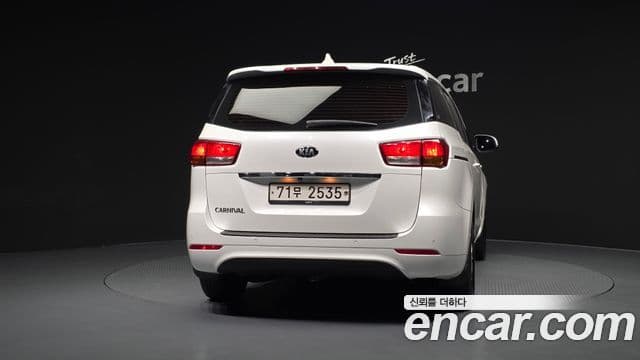 Kia All New Carnival 11인승 Deluxe, 2015 4