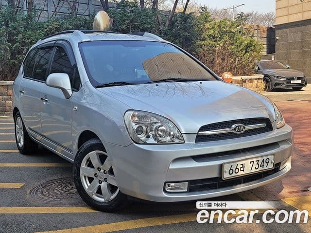 Kia 뉴카렌스 люксовая версия, 2007 1