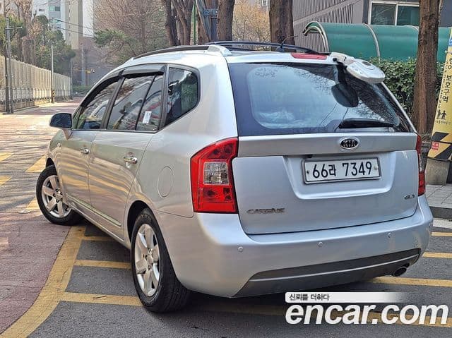 Kia 뉴카렌스 люксовая версия, 2007 2