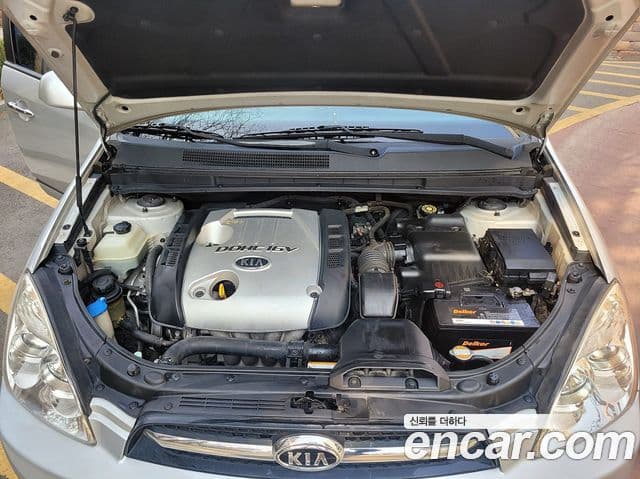 Kia 뉴카렌스 люксовая версия, 2007 6