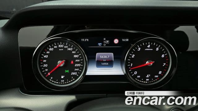 Mercedes-Benz E-класс W213 Avantgarde, 2018 8