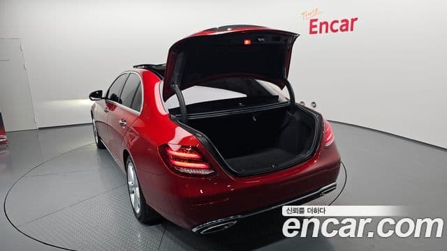 Mercedes-Benz E-класс W213 Avantgarde, 2018 20