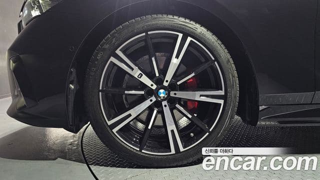 BMW 5시리즈 (G60) 520i Special Edition, 2025 все фото