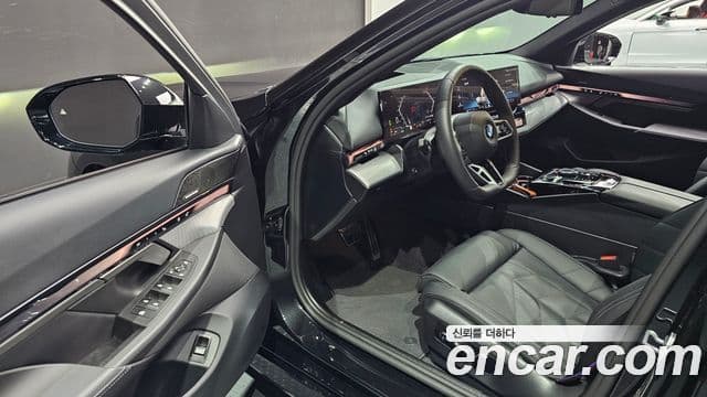 BMW 5시리즈 (G60) 520i Special Edition, 2025 12