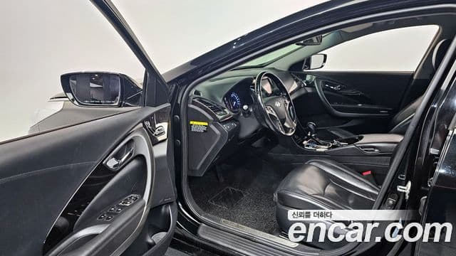 Hyundai Grandeur HG Luxury, 2012 11