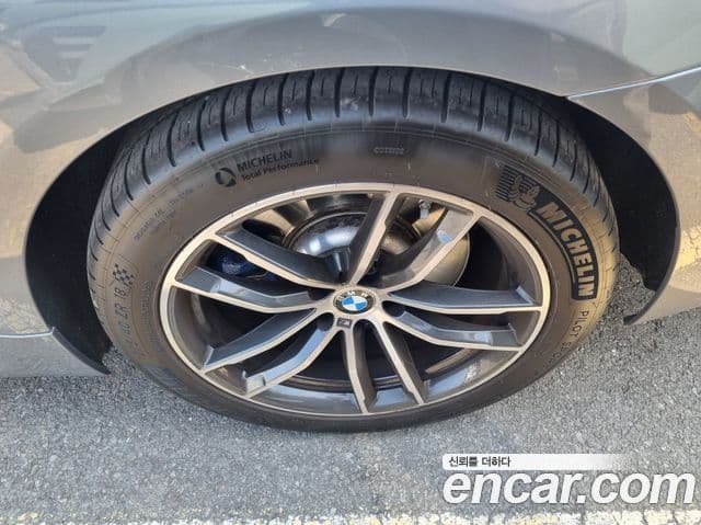 BMW 5시리즈 (G30) 520i M Sport, 2023 все фото