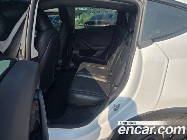 Tesla модель Y, 2024 12