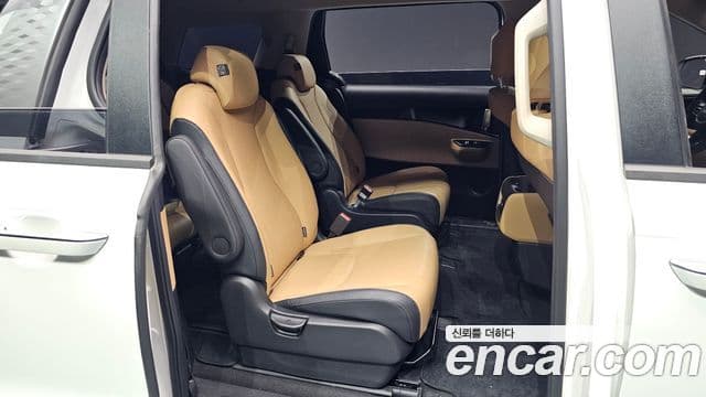 Kia Carnival 4세대 Prestige, 2023 11