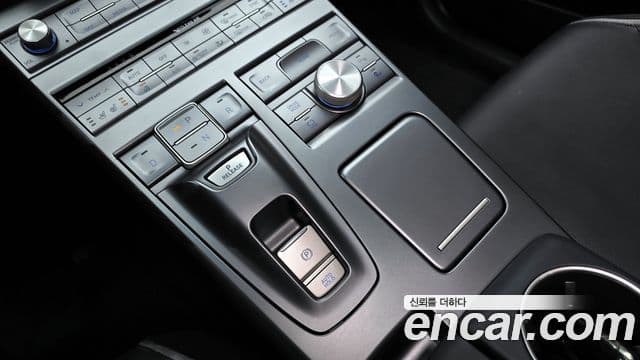 Hyundai NEXO Premium, 2021 9