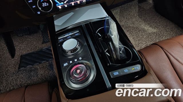 Genesis G80 (RG3) бензин 2.5 турбо 2WD, 2024 9