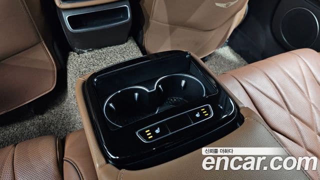 Genesis G80 (RG3) бензин 2.5 турбо 2WD, 2024 19