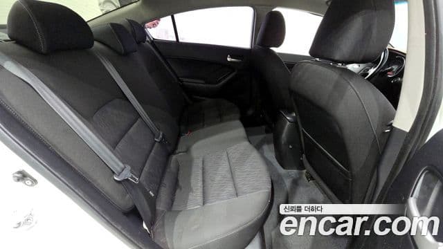 Kia K3 Luxury, 2013 12