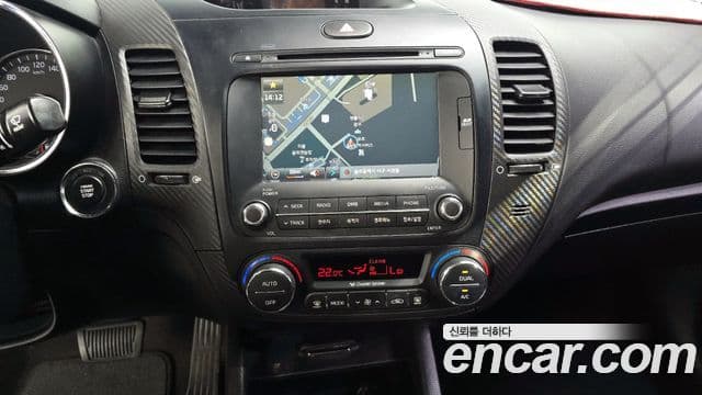 Kia K3 Luxury, 2013 14