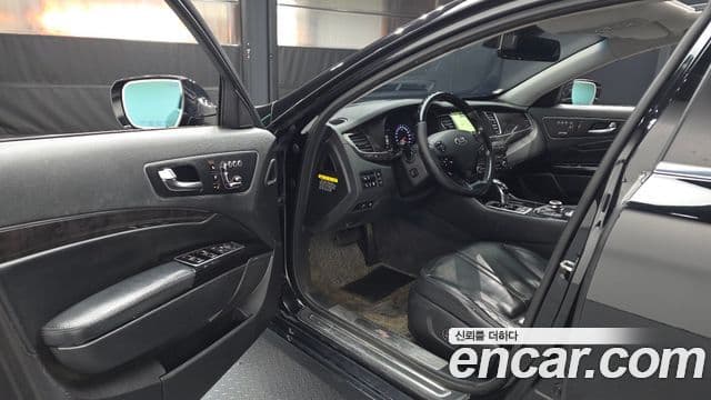 Kia The / новый New K9 Noblesse, 2015 10