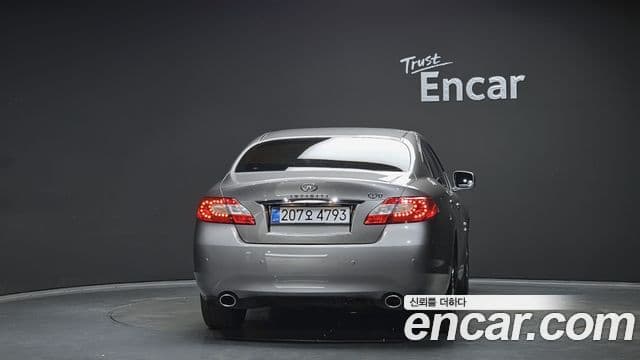 Infiniti Q70 Style, 2014 4