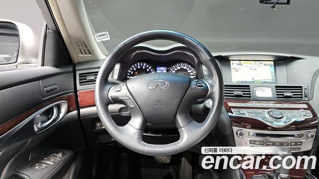 Infiniti Q70 Style, 2014 13