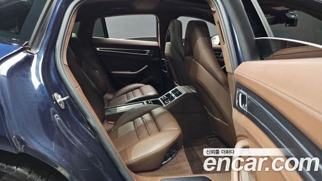 Porsche Panamera (971) 2.9 AWD Platinum Edition, 2023 13