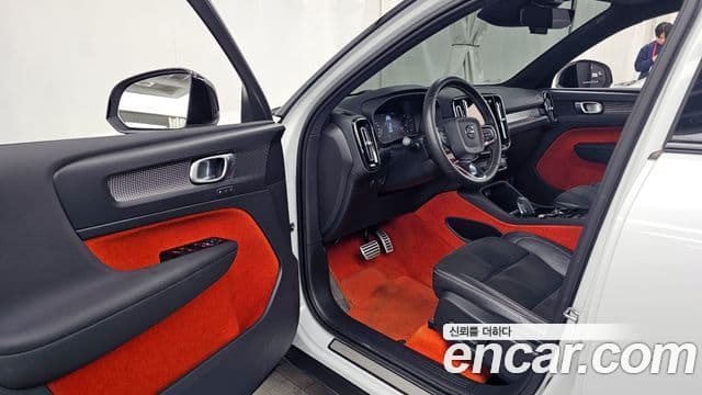 Volvo XC40 B4 R-Design, 2021 10